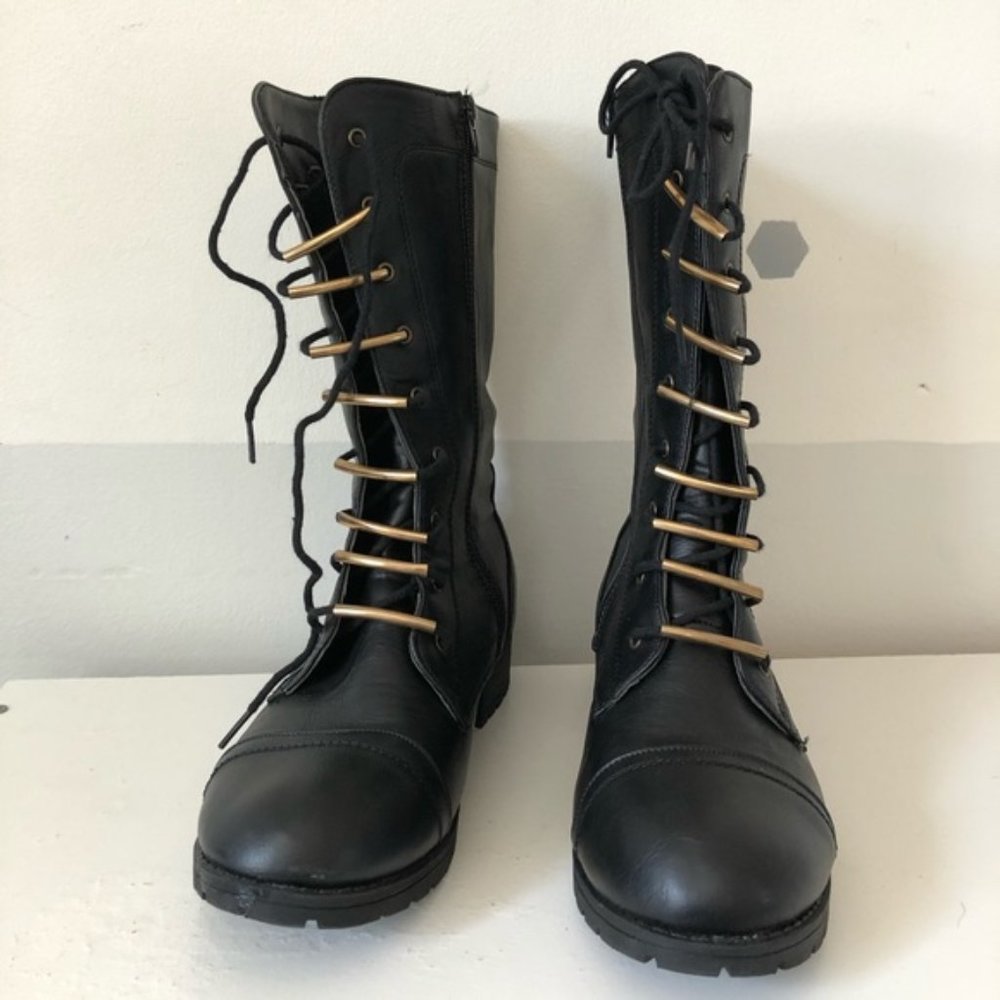 NWOT Collection by Carini Combat Boots